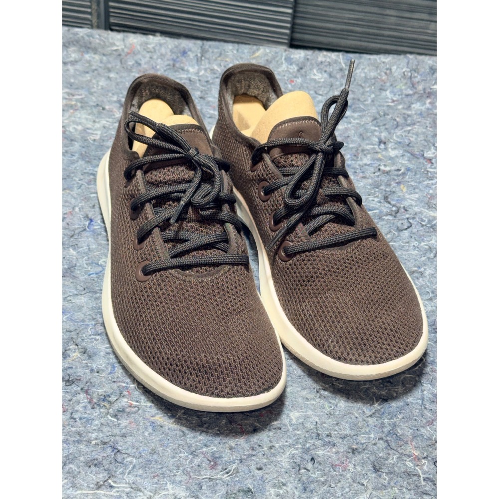 Allbirds Tree Runners Mens 9 Brown Eucalyptus Fiber Casual Walking Sneakers M9